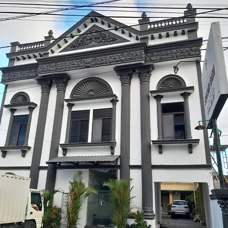 Hotel Srikandi Baru Kejayan Exterior foto
